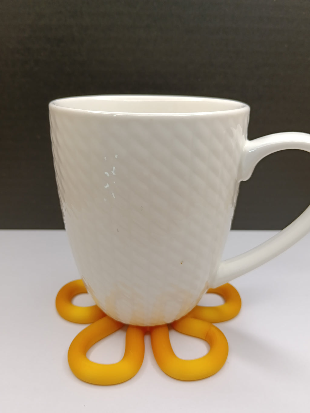 Zestaw 4 Podstawek Chmurka 3D – inspirowanych Bikini Bottom, kolorowe podkładki pod kubek