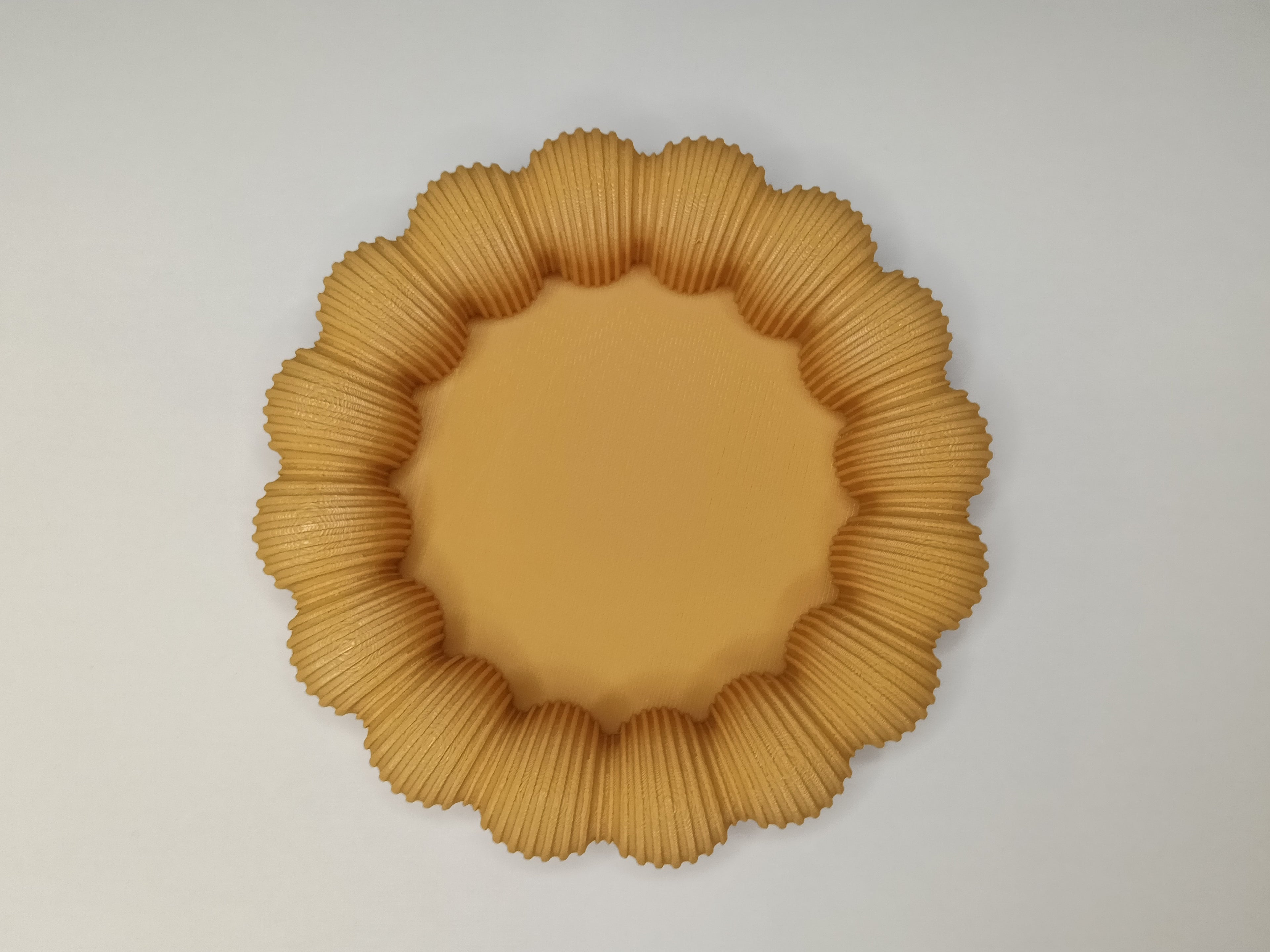 Elegancka Misa na Biżuterię i Drobiazgi – Nowoczesny Design 3D 🪞💍